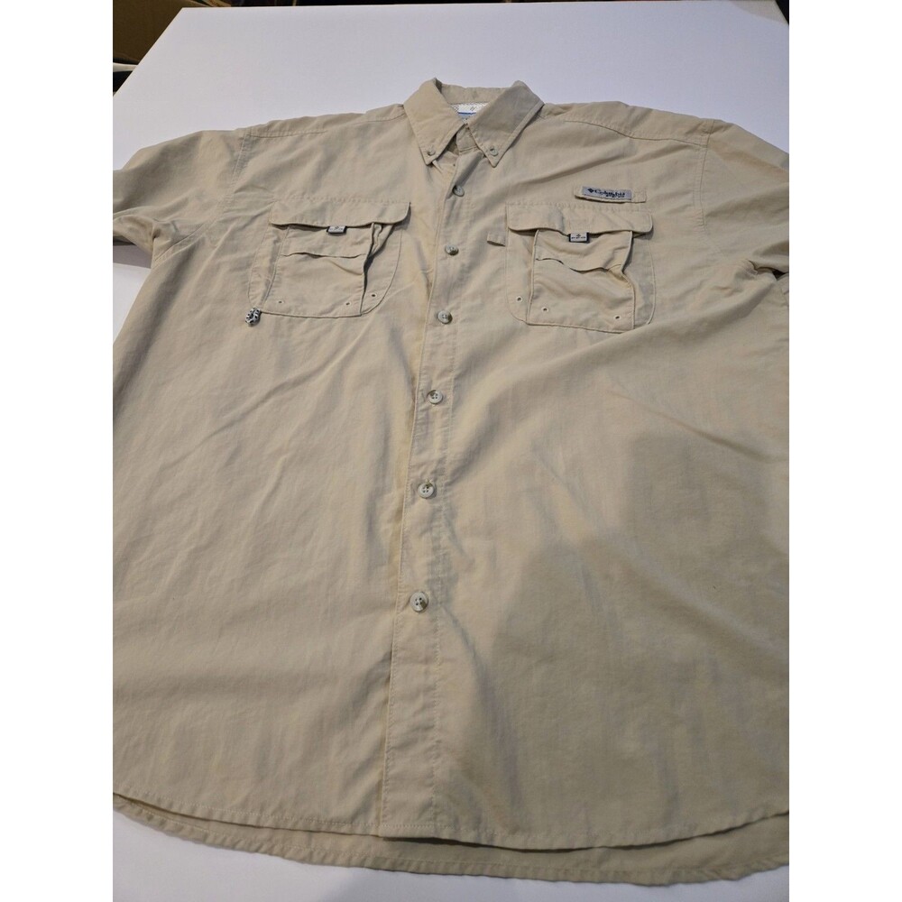 Columbia PFG Shirt Mens Medium Beige Vented Fishing Short Sleeve Button Front